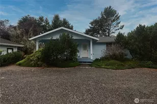 243 Octopus Ave NE, Ocean Shores, WA 98569 - Photo 3