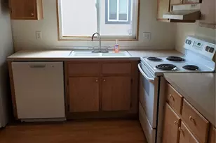 201 W Oakview, Centralia, WA 98531 - Photo 9