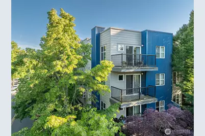 12345 Roosevelt Way NE #310, Seattle, WA 98125 - Photo 1