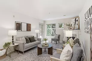 12345 Roosevelt Way NE, Seattle, WA 98125 - Photo 11