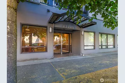 12345 Roosevelt Way NE #310, Seattle, WA 98125 - Photo 5