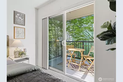 12345 Roosevelt Way NE #310, Seattle, WA 98125 - Photo 27