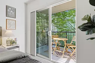 12345 Roosevelt Way NE, Seattle, WA 98125 - Photo 27