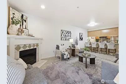 12345 Roosevelt Way NE #310, Seattle, WA 98125 - Photo 9