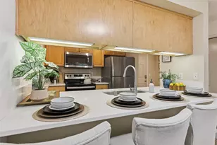 12345 Roosevelt Way NE, Seattle, WA 98125 - Photo 17