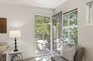 12345 Roosevelt Way NE, Seattle, WA 98125 - Photo 13