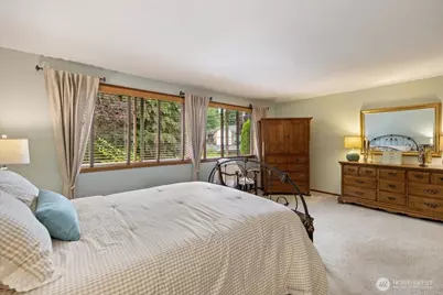 9806 NE 197th Street, Bothell, WA 98011 - Photo 23