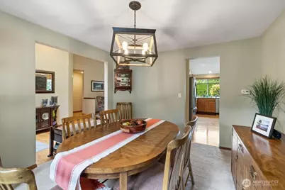 9806 NE 197th Street, Bothell, WA 98011 - Photo 9