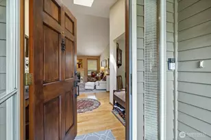 9806 NE 197th St, Bothell, WA 98011 - Photo 3