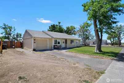 1232 Arlington Drive, Moses Lake, WA 98837 - Photo 3