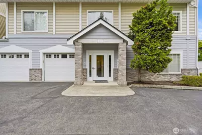 14140 SE 171st Way #E204, Renton, WA 98058 - Photo 1