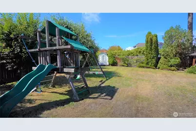 1920 Parkview Drive NE, Tacoma, WA 98422 - Photo 31