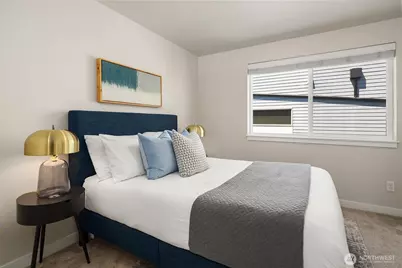 1810 NW 85th Street, Seattle, WA 98117 - Photo 11