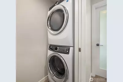 1810 NW 85th Street, Seattle, WA 98117 - Photo 19