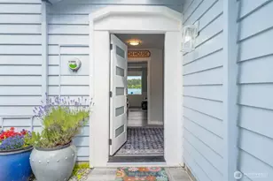 5341 S Bercot Rd, Freeland, WA 98249 - Photo 5