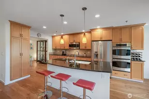 10108 NE 63rd St, Kirkland, WA 98033 - Photo 5