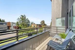 10108 NE 63rd St, Kirkland, WA 98033 - Photo 9