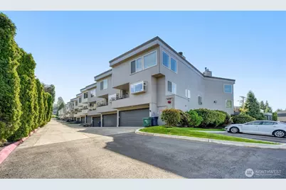 10108 NE 63rd Street, Kirkland, WA 98033 - Photo 33