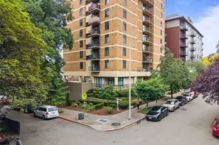 1300 University St, Seattle, WA 98101 - Photo 29