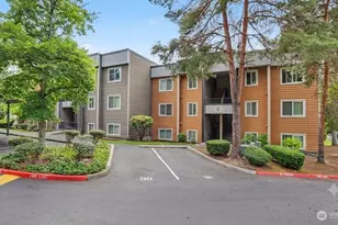 742 Kirkland Cir, Kirkland, WA 98033 - Photo 1