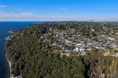10829 42nd Avenue SW, Seattle, WA 98146 - Photo 37
