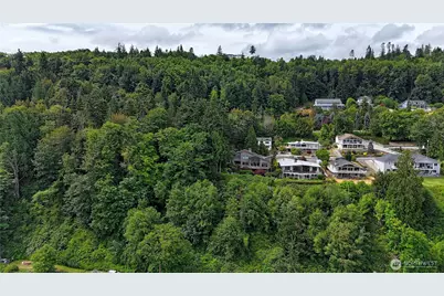 305 Baker Way, Camano Island, WA 98282 - Photo 39