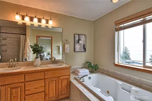 305 Baker Way, Camano Island, WA 98282 - Photo 23