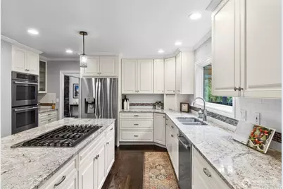 1017 221st Avenue SE, Sammamish, WA 98075 - Photo 13
