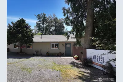6621 Sills Road, Clinton, WA 98236 - Photo 3