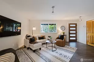 7685 NE Harbor View Dr, Poulsbo, WA 98370 - Photo 21