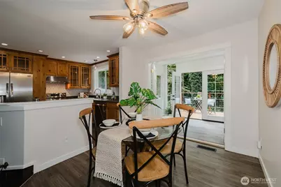 7685 NE Harbor View Drive, Poulsbo, WA 98370 - Photo 11