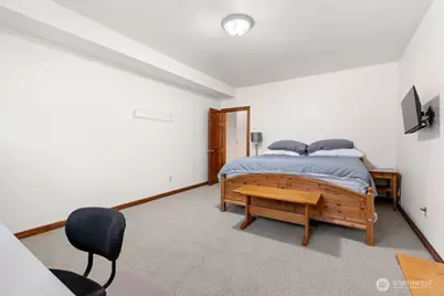 2706 Walnut Loop NW, Olympia, WA 98502 - Photo 31