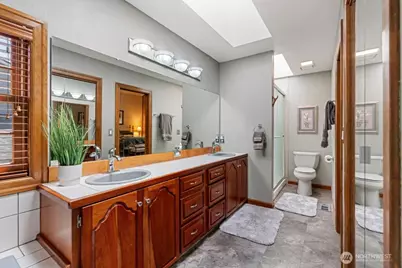 2706 Walnut Loop NW, Olympia, WA 98502 - Photo 25