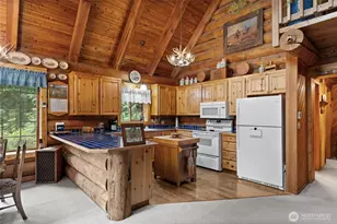31116 Webster Rd E, Eatonville, WA 98328 - Photo 13