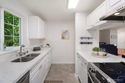 23333 Cedar Way #C201, Mountlake Terrace, WA 98043 - Photo 9