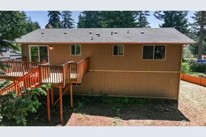12608 215th Avenue Ct E, Bonney Lake, WA 98391 - Photo 3