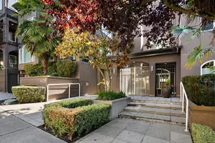 1029 Belmont Ave E, Seattle, WA 98102 - Photo 3