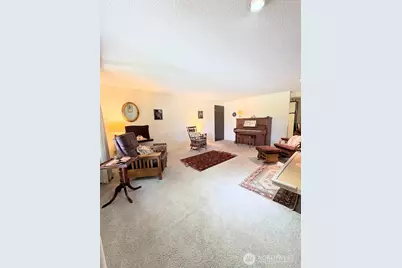 811 Kansas Avenue N, East Wenatchee, WA 98802 - Photo 3