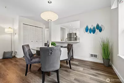 3935 226th Place SE #111, Issaquah, WA 98029 - Photo 11