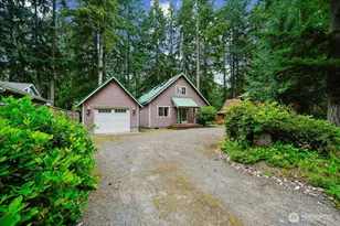 11319 Country Club Dr, Anderson Island, WA 98303 - Photo 3
