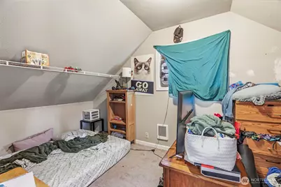 2411 Burcham Street, Kelso, WA 98626 - Photo 23
