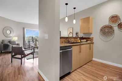 424 N 85th Street #406, Seattle, WA 98103 - Photo 7