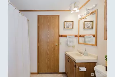 881 E Cedar Street, Belfair, WA 98528 - Photo 25