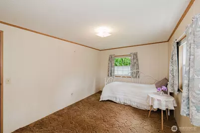 881 E Cedar Street, Belfair, WA 98528 - Photo 21