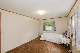 881 E Cedar St, Belfair, WA 98528 - Photo 21