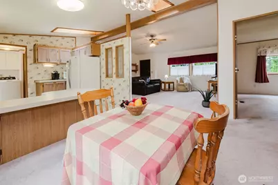 881 E Cedar Street, Belfair, WA 98528 - Photo 11