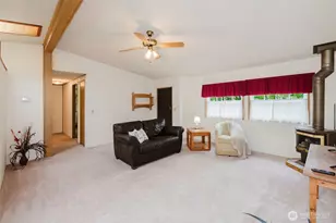 881 E Cedar St, Belfair, WA 98528 - Photo 7