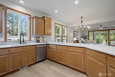 15106 14th Avenue Ct E, Tacoma, WA 98445 - Photo 15