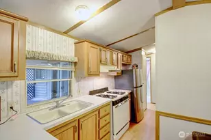 232 Schinn Canyon Dr, Deming, WA 98244 - Photo 11