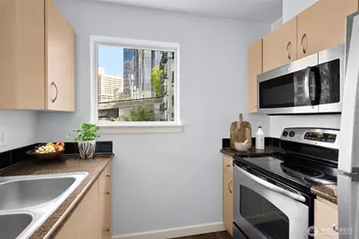 108 5th Avenue S #301, Seattle, WA 98104 - Photo 9